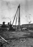 821199 Afbeelding van heiwerkzaamheden op het terrein van de Gemeentelijke Gasfabriek (Wittevrouwensingel 88 / ...